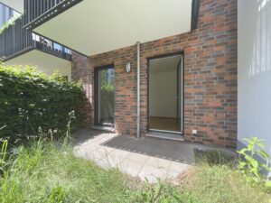 Terrasse abgehend vom Schlafzimmer