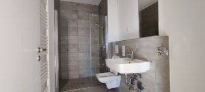 Duschbad mit WM-Anschluss