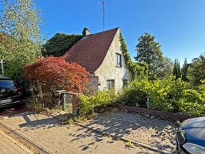 Straßenansicht Altbestand