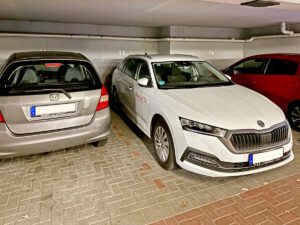 Tiefgaragenstellplatz