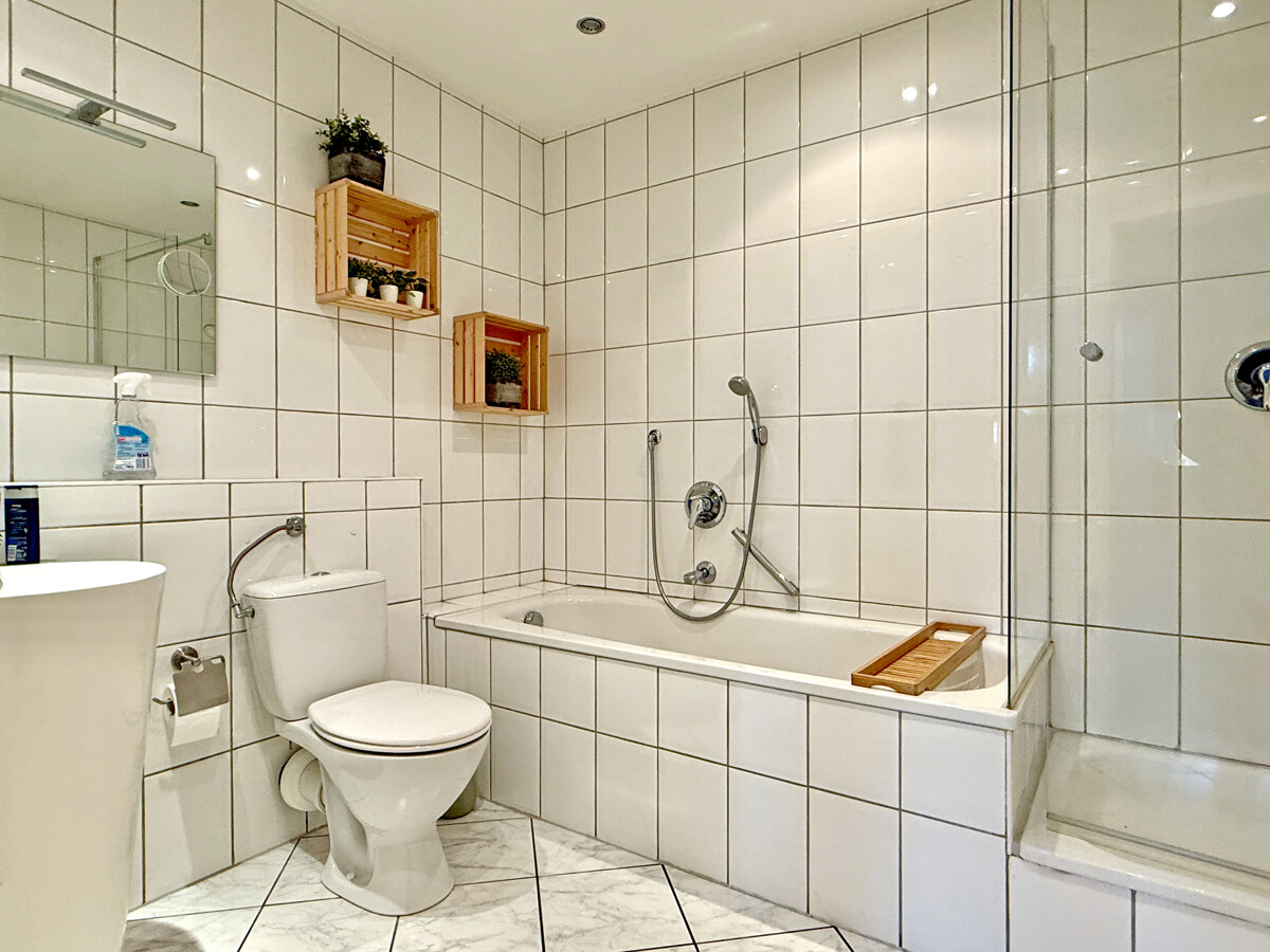 Badezimmer 1