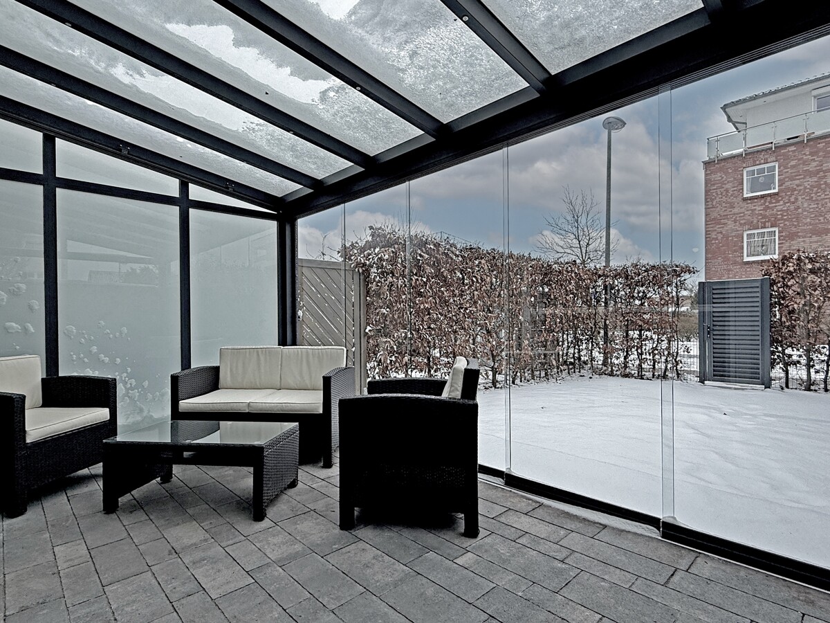 überdachte Terrasse Ansicht 2