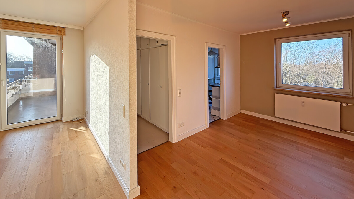 Wohnbereich mit Übergang zum Essbereich)