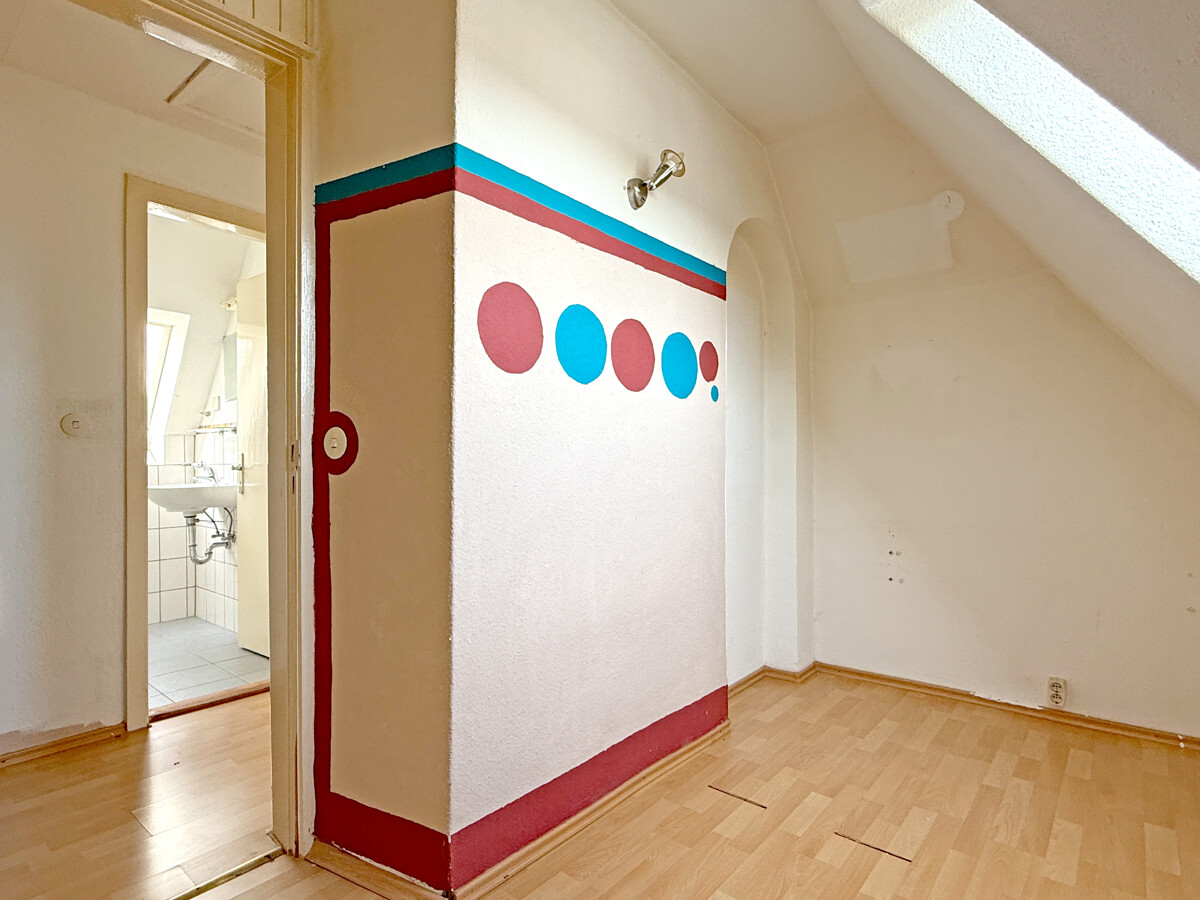 Zimmer 2 Wohnung im DG