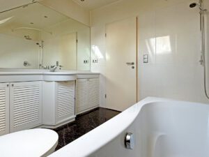 Badezimmer 2