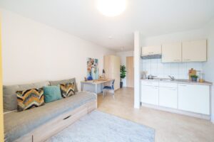 Wohn- und Schlafbereich (Muster)