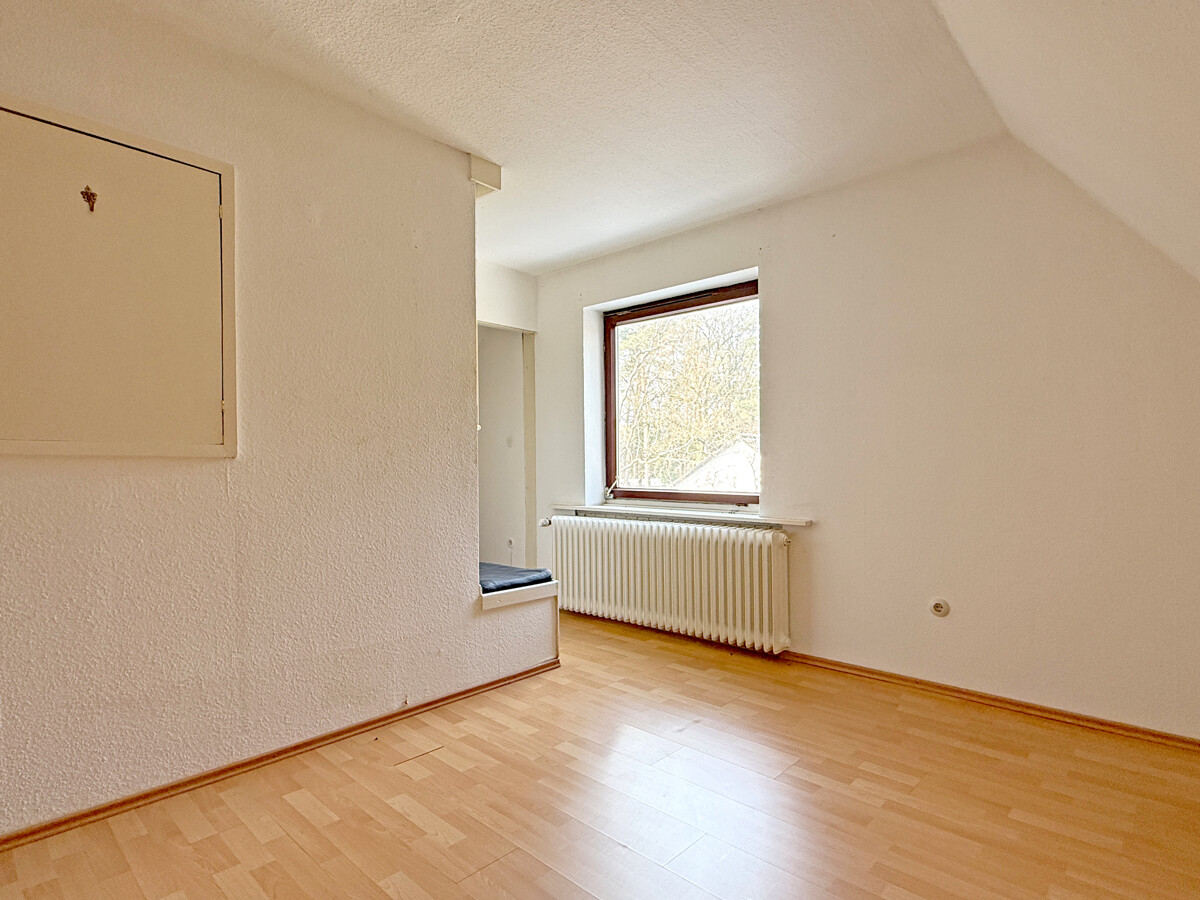 Zimmer 1 Wohnung imDG