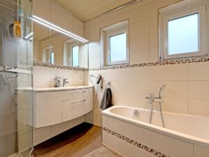 Badezimmer Erdgeschoss