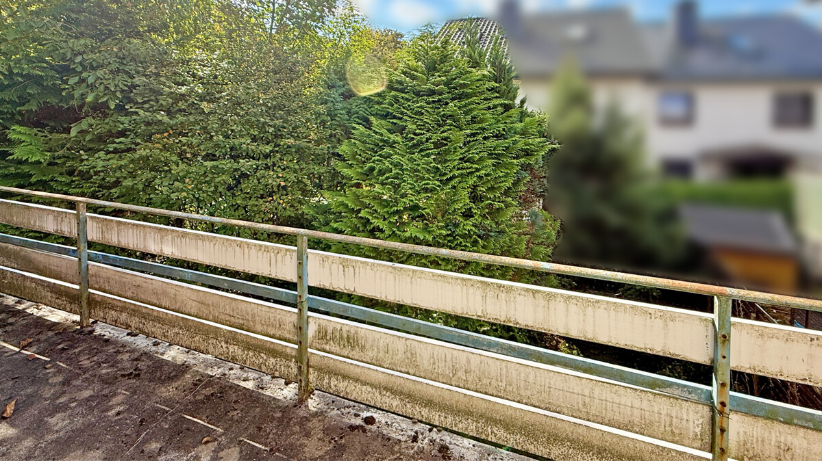 Blick vom Balkon (Originalbild)