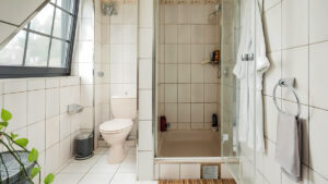 Badezimmer (Dachgeschoss)