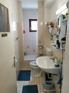 Duschbad mit Fenster