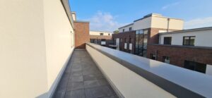 Dachterrasse Bild wurde mit Hilfe von Künstlicher Intelligenz optimiert