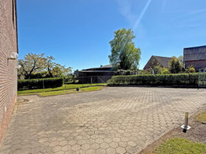 Grundstück