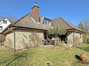 Haus und Terrasse