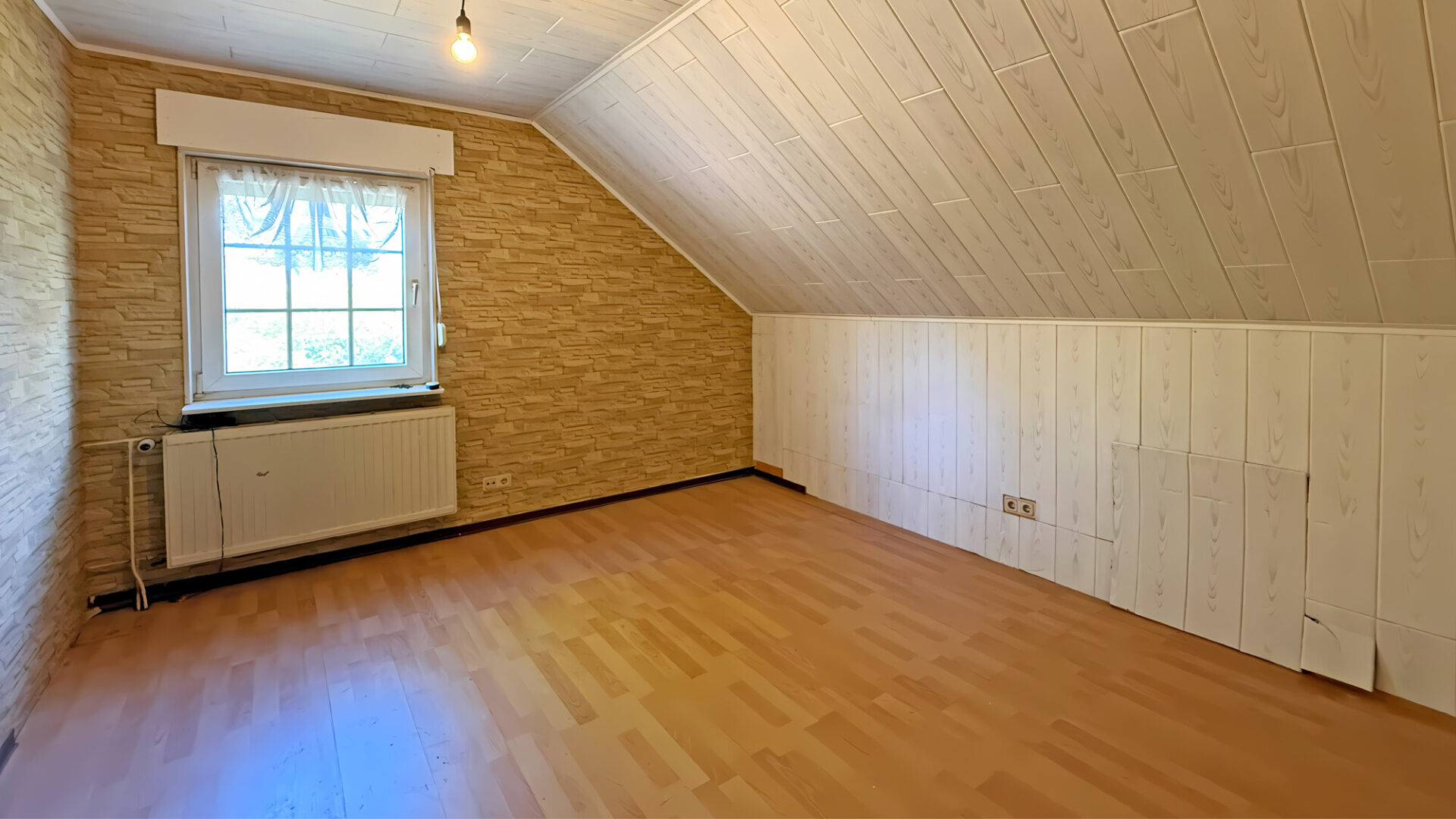 Zimmer 2 OG (Haushälfte 2)