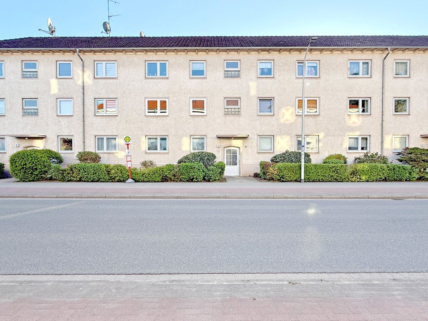 Außenansicht von der Straße