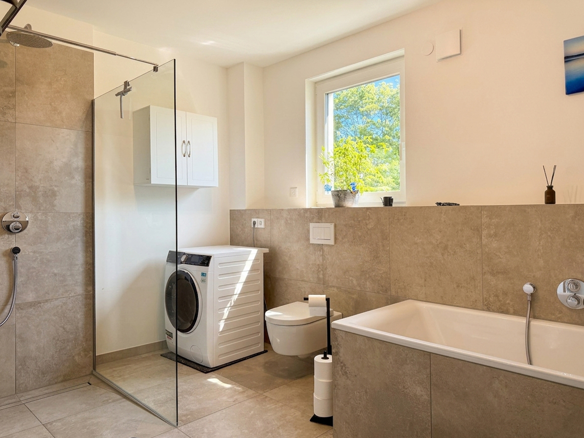 Badezimmer 1