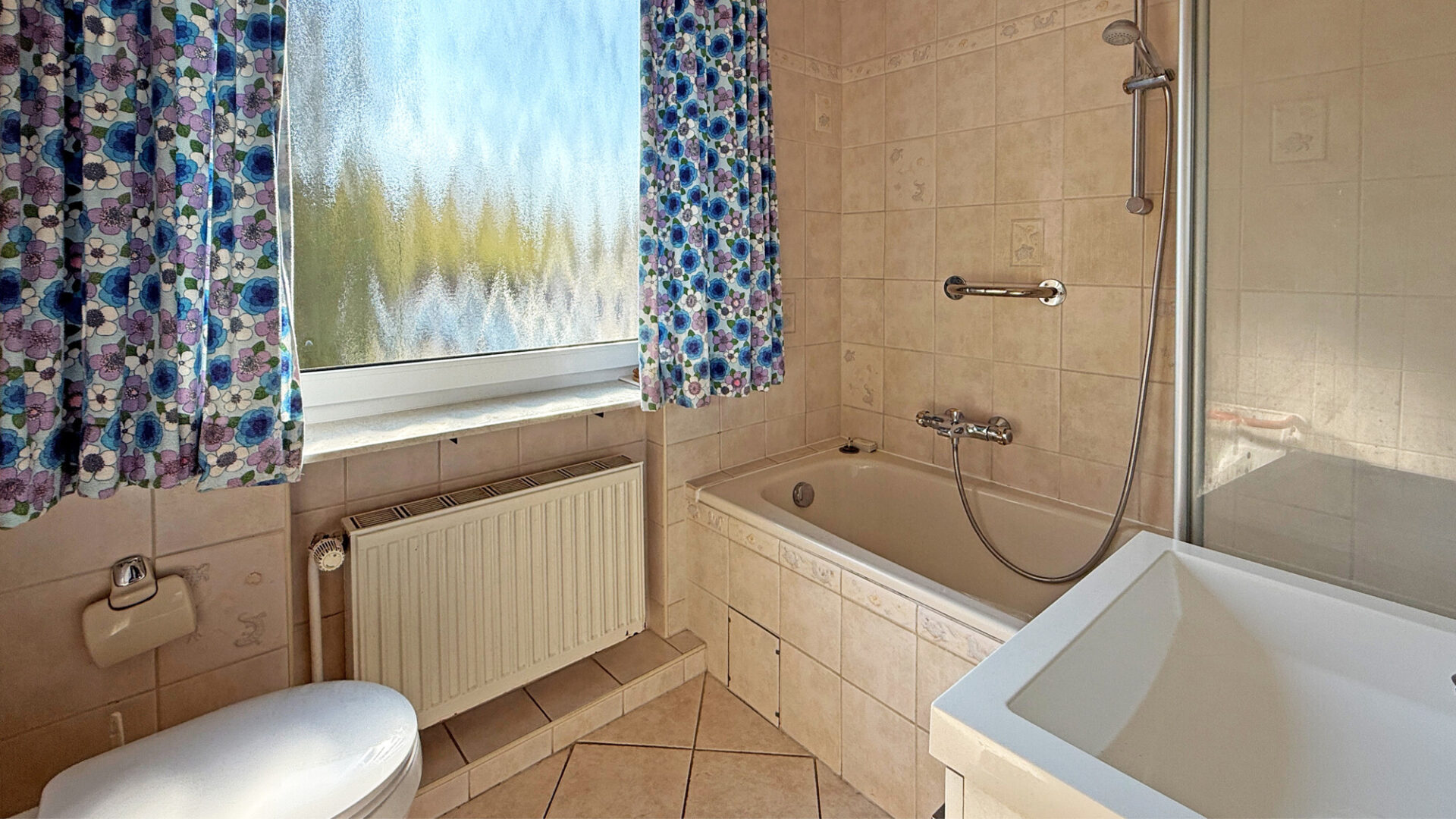 Badezimmer (OG)