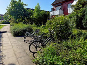 Fahrradständer vor dem Haus