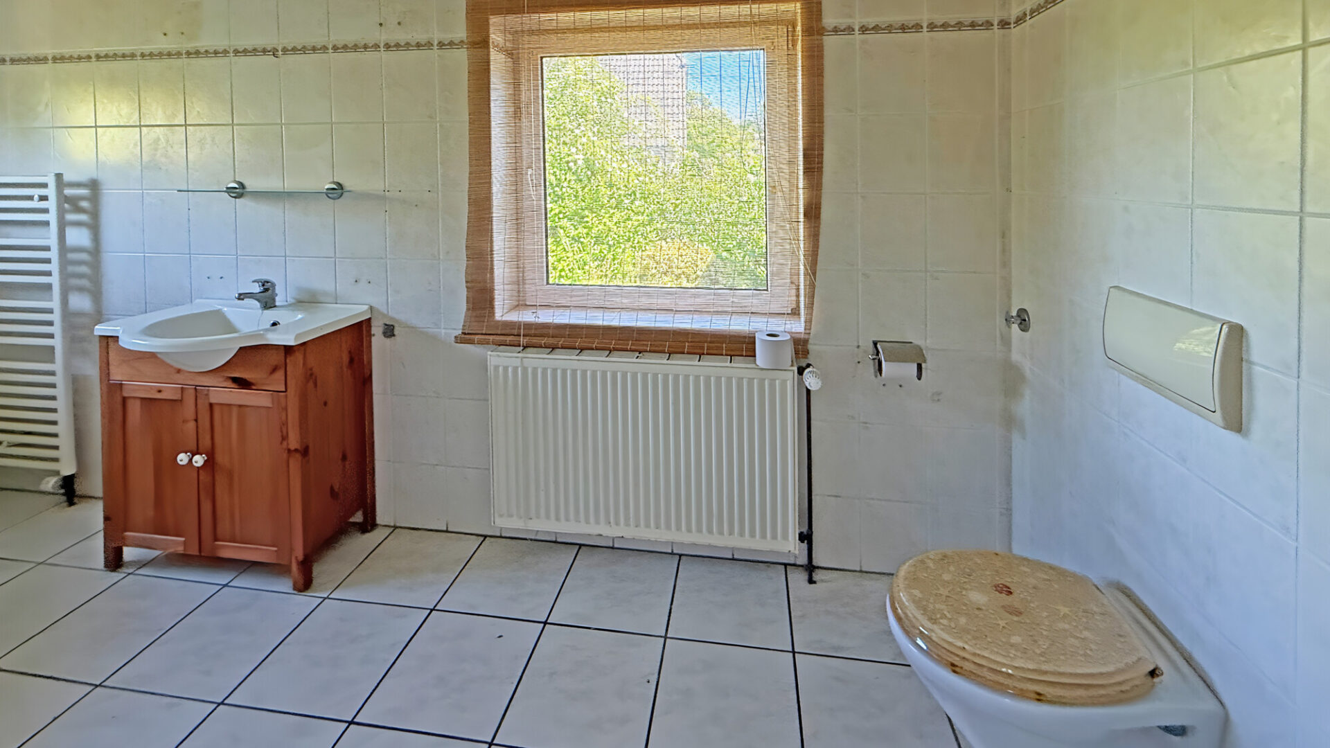 Badezimmer, EG