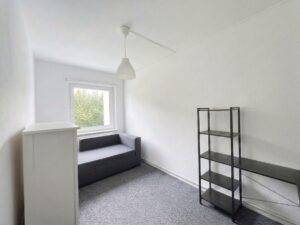 Halbes Zimmer