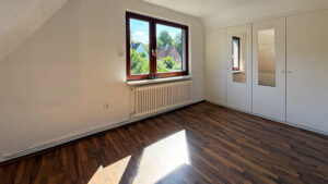 Zimmer 2, Dachgeschoss