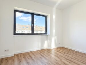 2. Zimmer OG