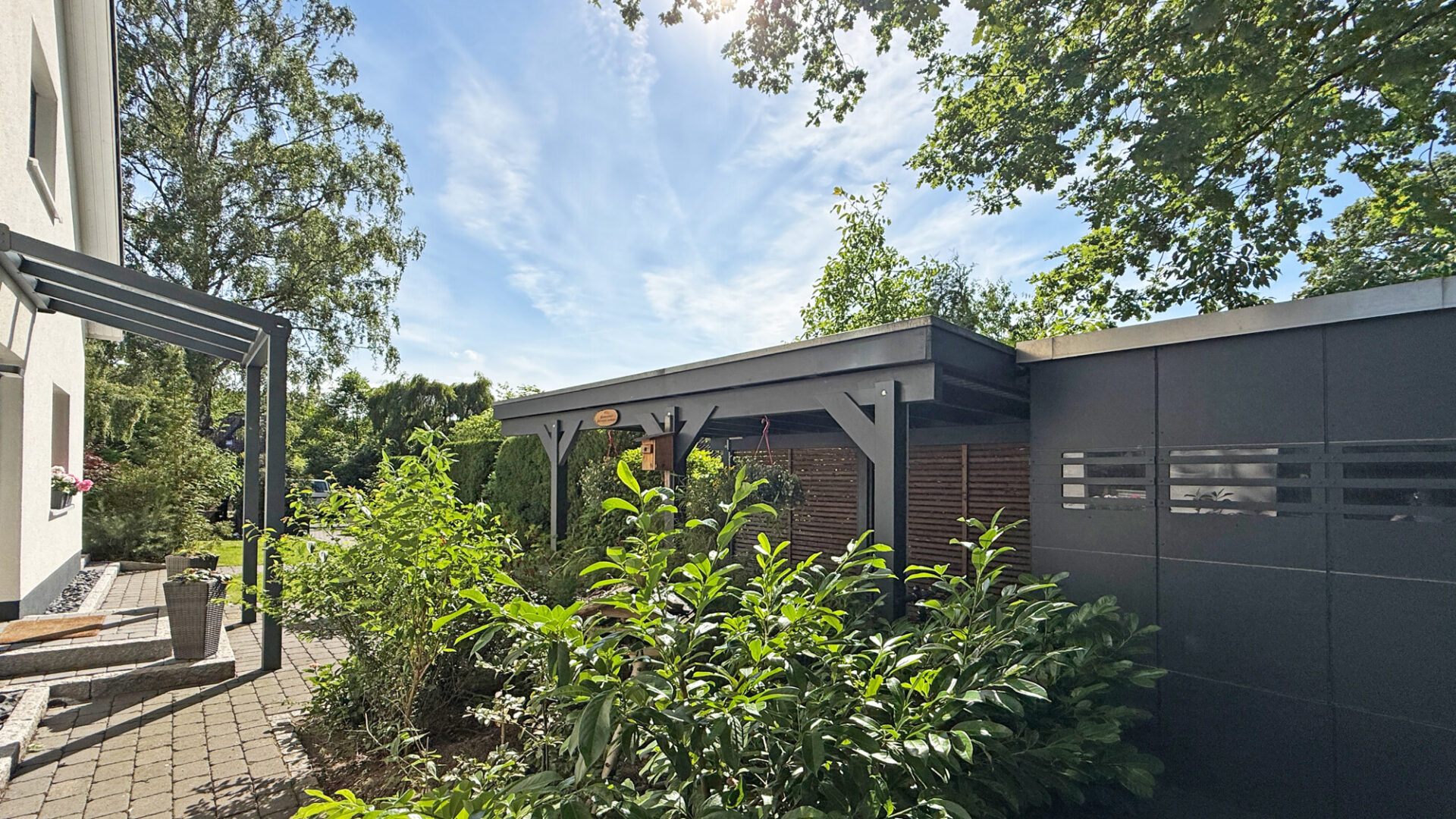 Carport / Schuppen