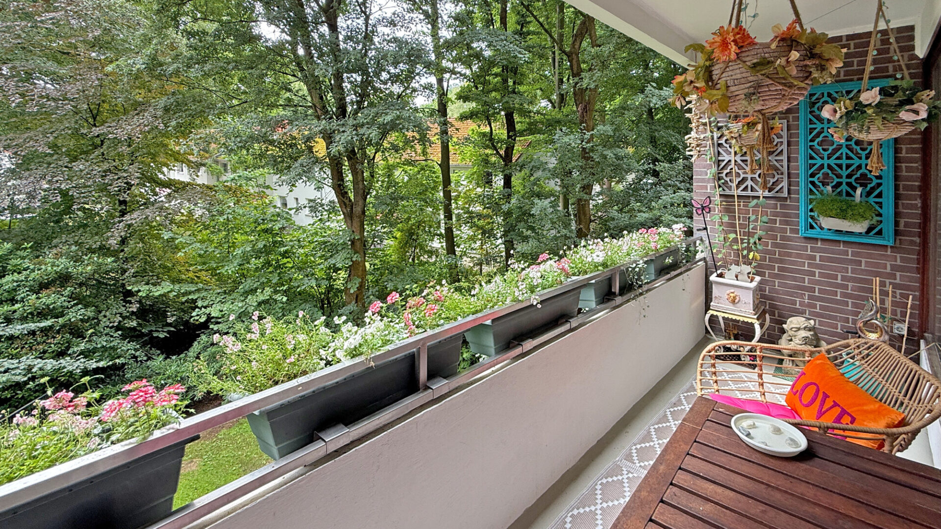 Balkon 1