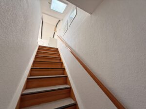 Treppe zum Dachgeschoss