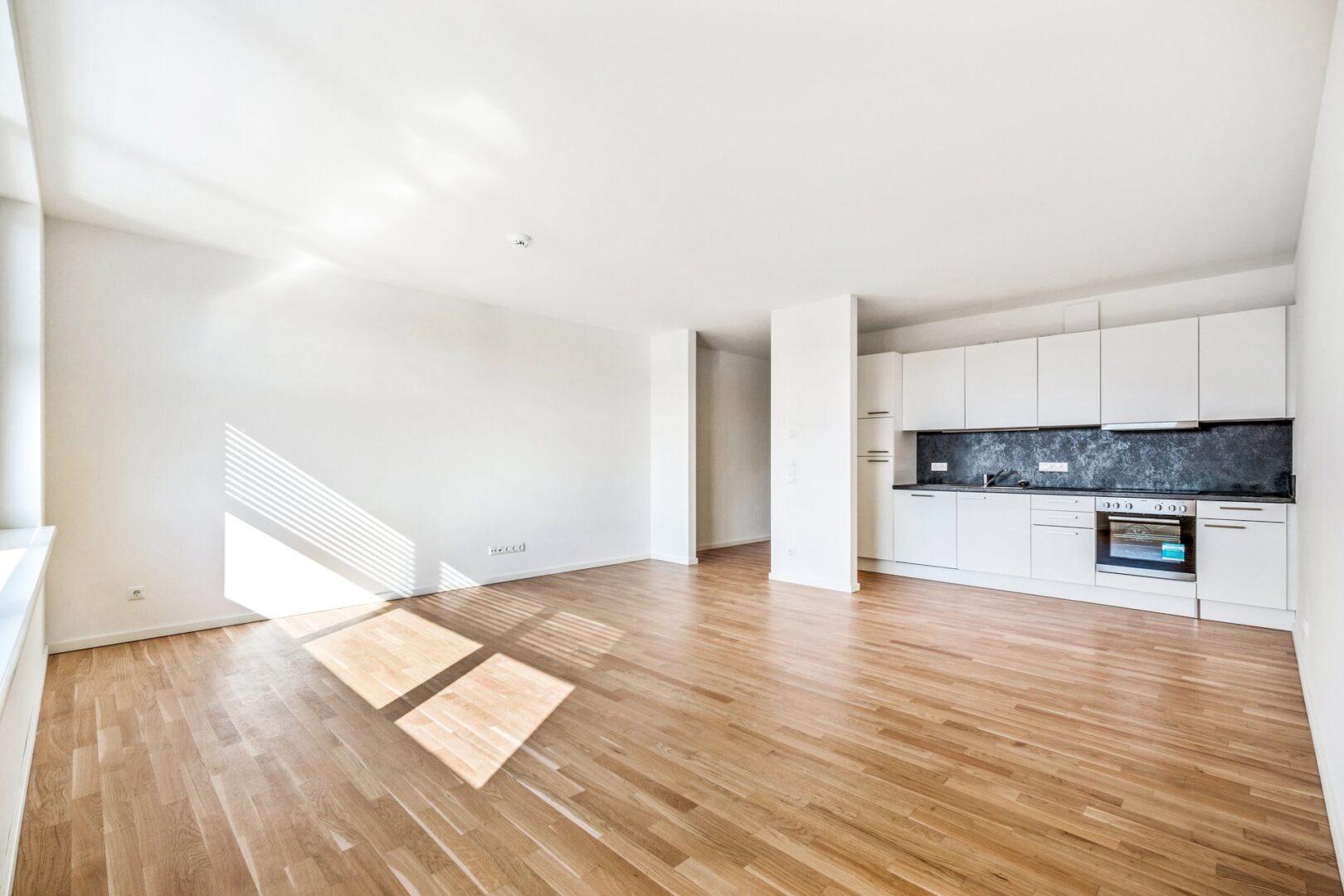 Wohnzimmer + Küche