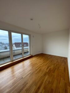 Schlafzimmer + Balkon
