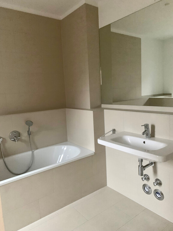 Badezimmer 2