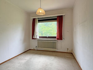 Zimmer 1, EG