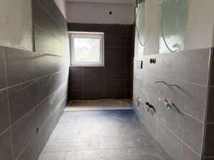Badezimmer + DuscheBeispiel