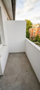 Beispiel Balkon - KI-generiert