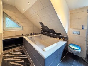 Badezimmer, Obergeschoss