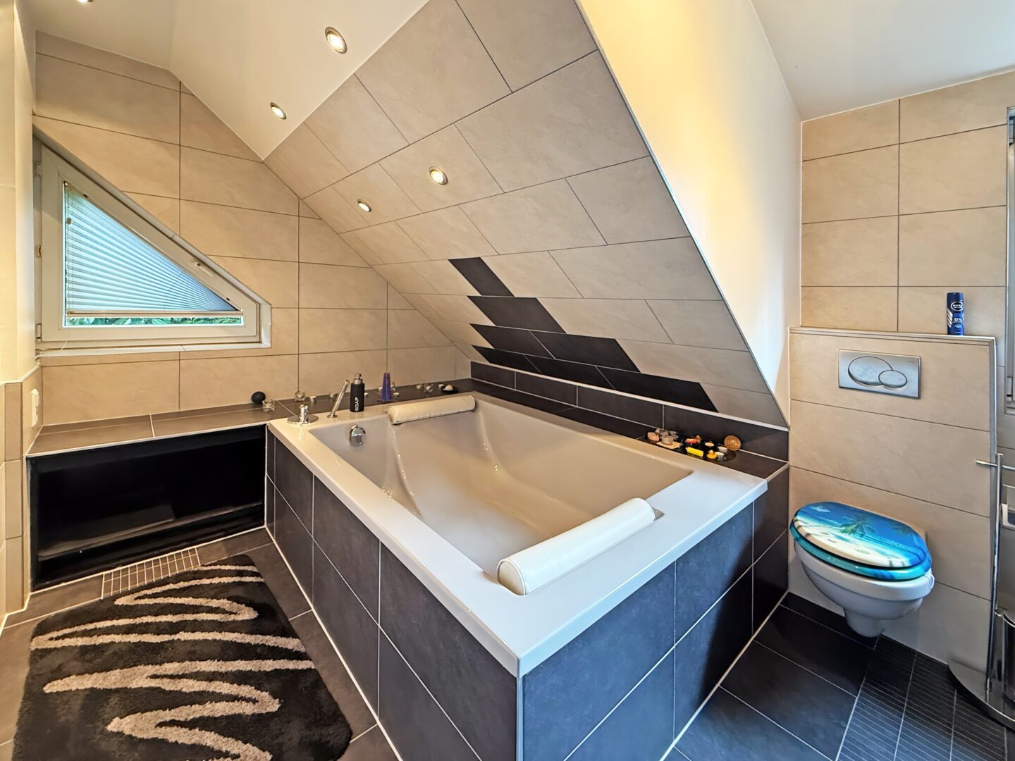 Badezimmer, Obergeschoss