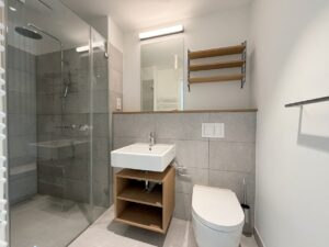 Bad mit Dusche