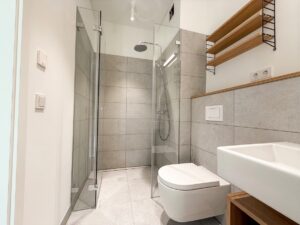 Badezimmer 2 - KI-generiert
