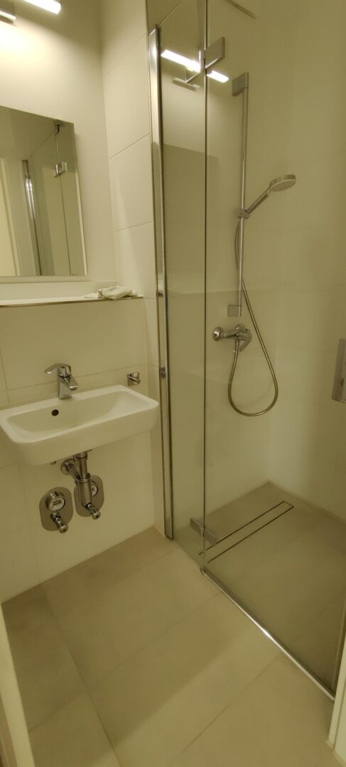 Badezimmer 1