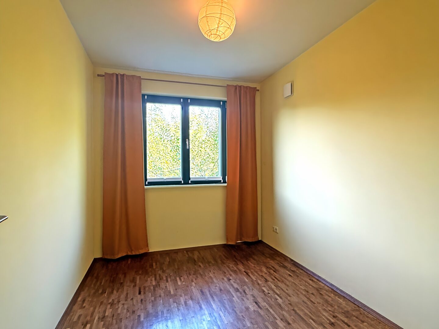 Zimmer 1