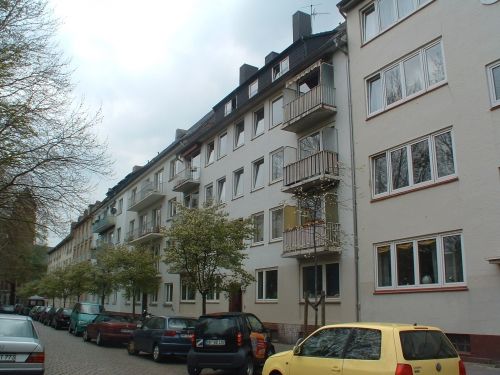 Ideal geschnittene 3-Zimmer-Wohnung in ruhiger Seitenstraße - Bild