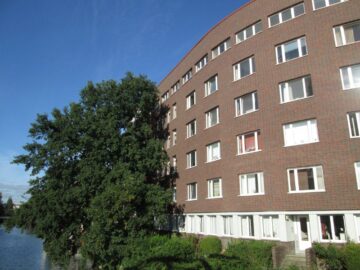 Modernisierte 2-Zimmerwohnung direkt am Osterbekkanal, 22303 Hamburg, Etagenwohnung