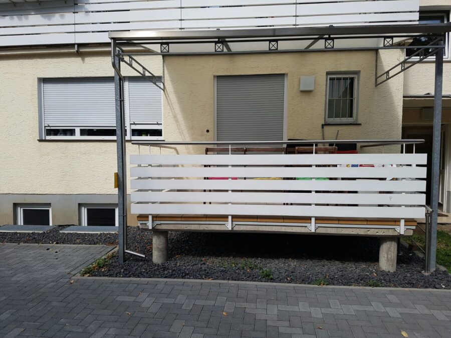 Helle 3 ZKBB Erdgeschoss-Wohnung in begehrter Wiesbadener Lage - Balkon