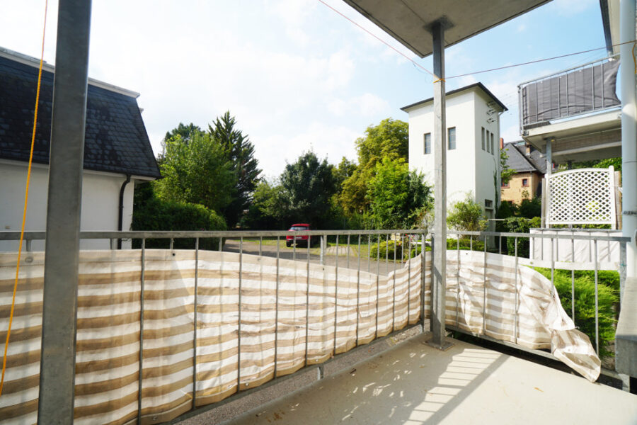 Helle Wohnung mit Balkon, Keller und Stellplatz im Herzen Eltvilles - Balkon