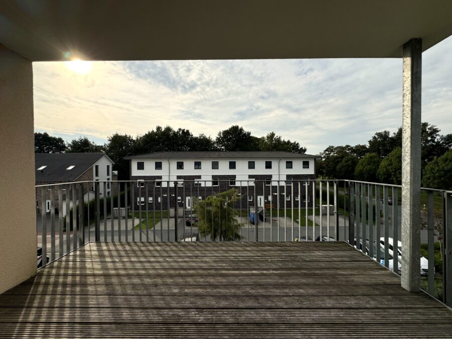 Schöne 3 Zimmerwohnung in Kaltenkirchen! - Balkon