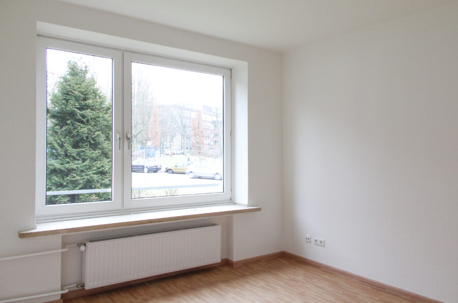 Lichtdurchflutete 2,5 Zimmerwohnung mit Balkon - Beispiel Schlafzimmer