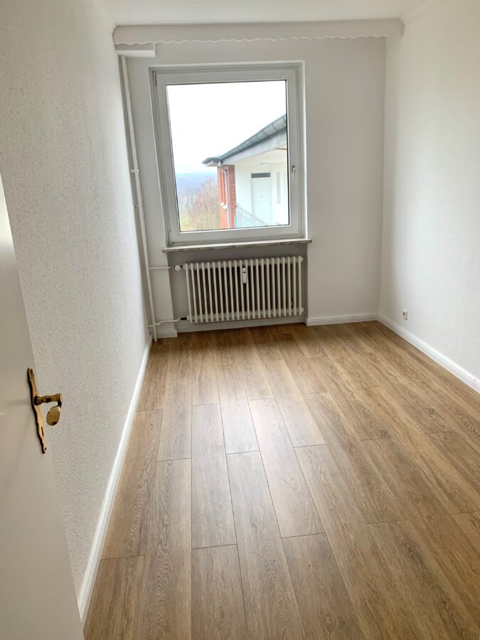 Großzügige 2,5-Zimmerwohnung in grüner Umgebung - Arbeitszimmer