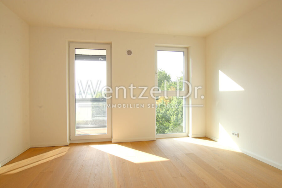 PROVISIONSFREI FÜR KÄUFER - Neubau 4-Zimmer-Wohnung mit TG-Stellplatz - Schlafzimmer mit Bad en Suite